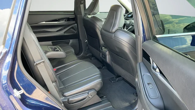 Used 2025 Blue INFINITI PURE image 21