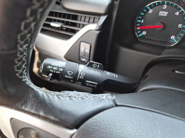 Used 2019 Silver GMC SLE image 20