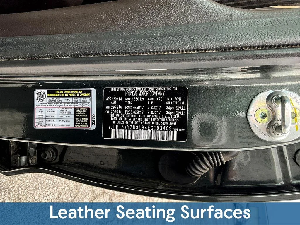 Used 2014 Green Hyundai Base image 21