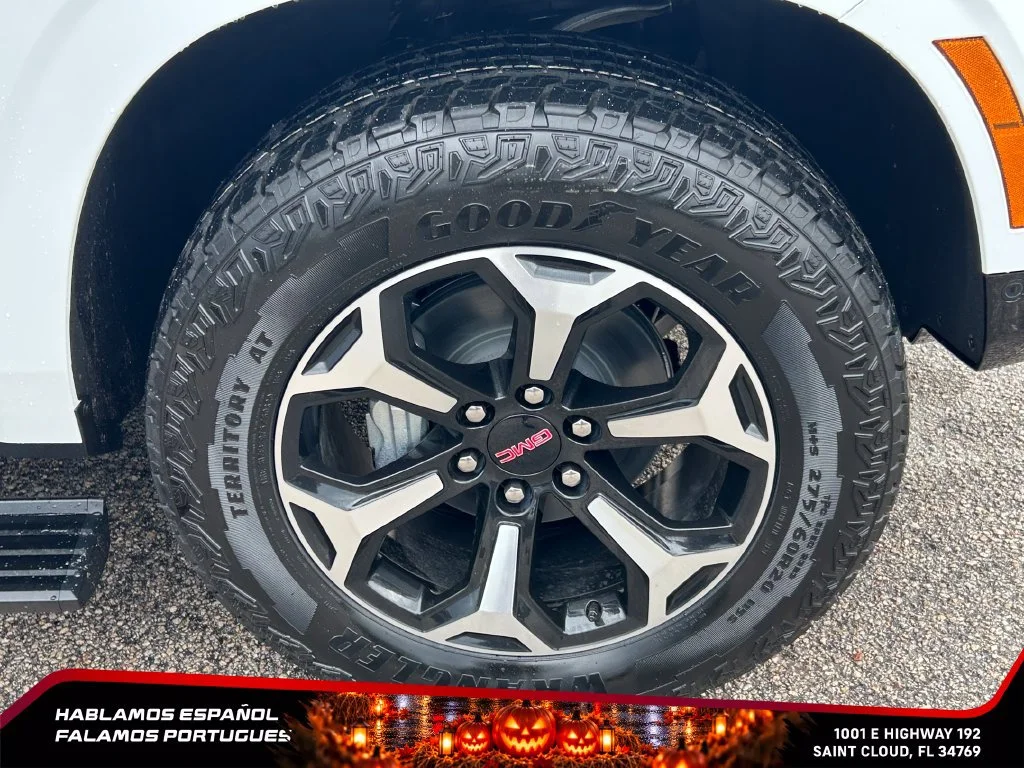 2026 GMC Yukon AT4 - Photo 22