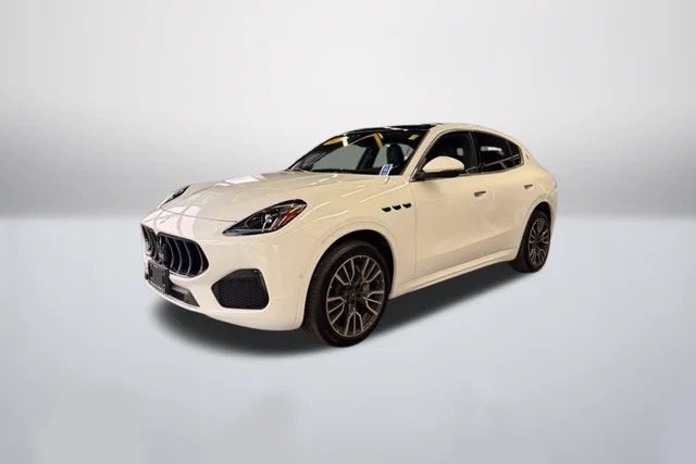 2025 Maserati Grecale Base