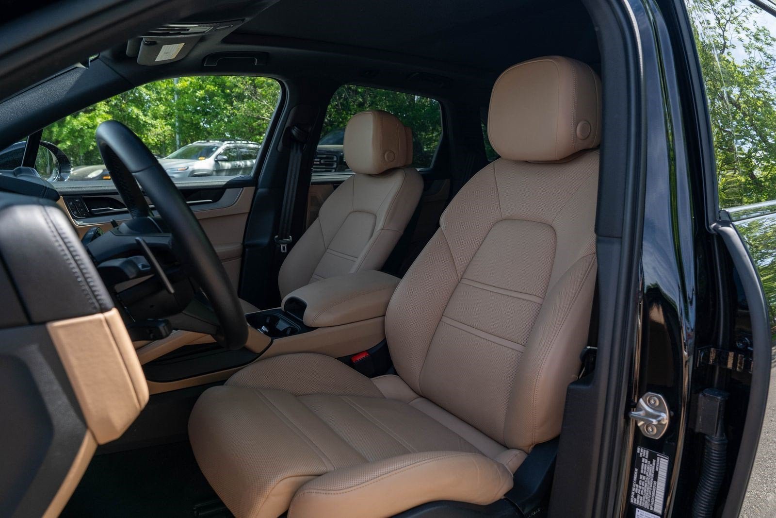 Used 2024 Black Porsche Base image 6