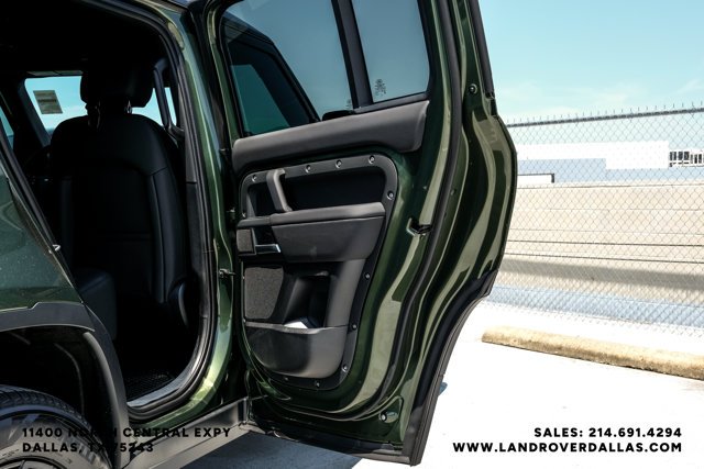 New 2026 Woolstone Green Metallic Land Rover S image 48