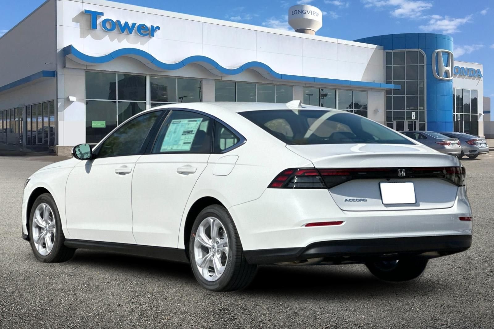 New 2026 Platinum White Pearl Honda LX image 6