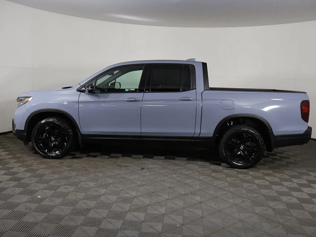 2025 Honda Ridgeline Black Edition - Photo 20