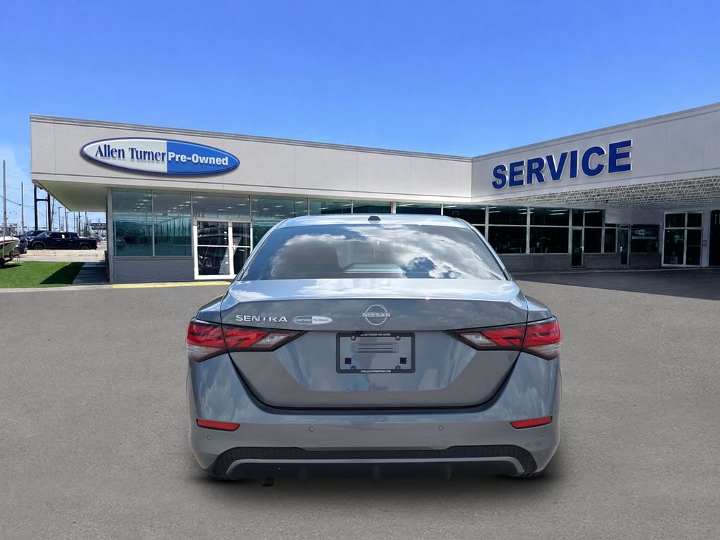 Used 2025 Gun Metallic Nissan SV image 8