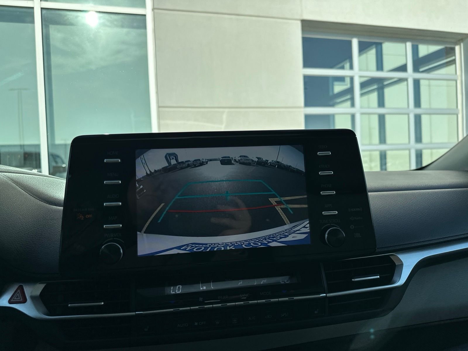 Used 2022 Beige Toyota XLE image 65