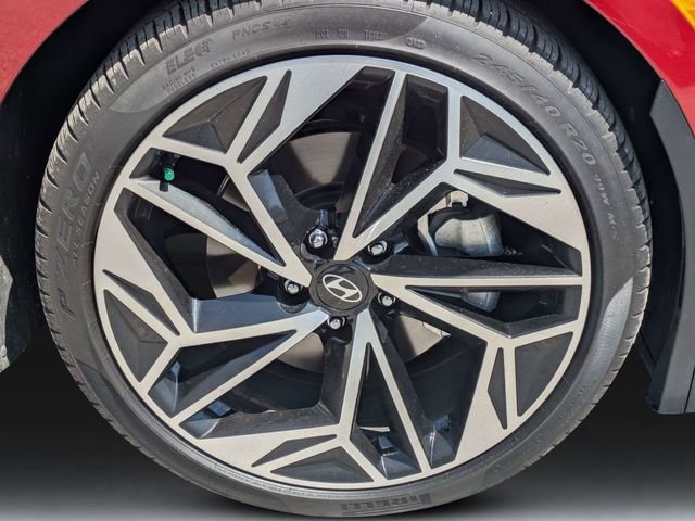 Used 2024 Red Hyundai SEL image 11