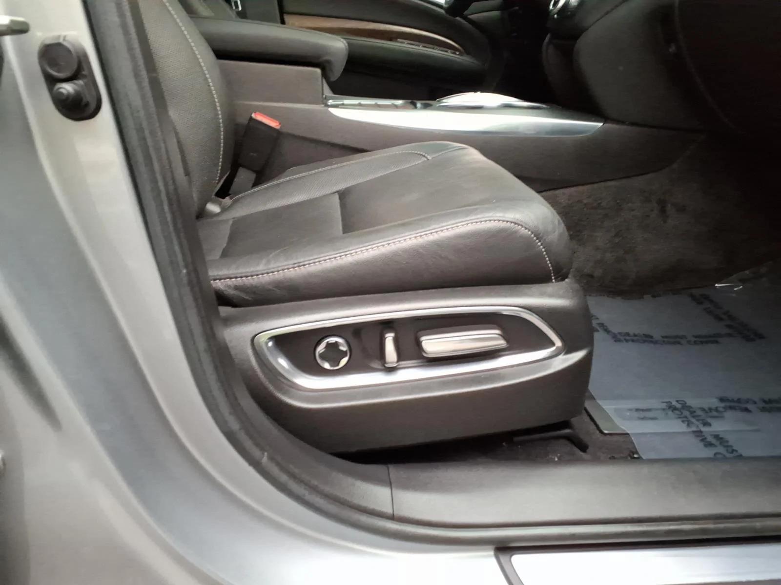 Used 2020 Lunar Silver Metallic Acura SH-AWD with Technology Package image 13