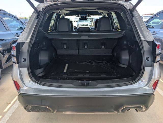 New 2026 ICE SILVER METALLIC Subaru Limited Hybrid image 21
