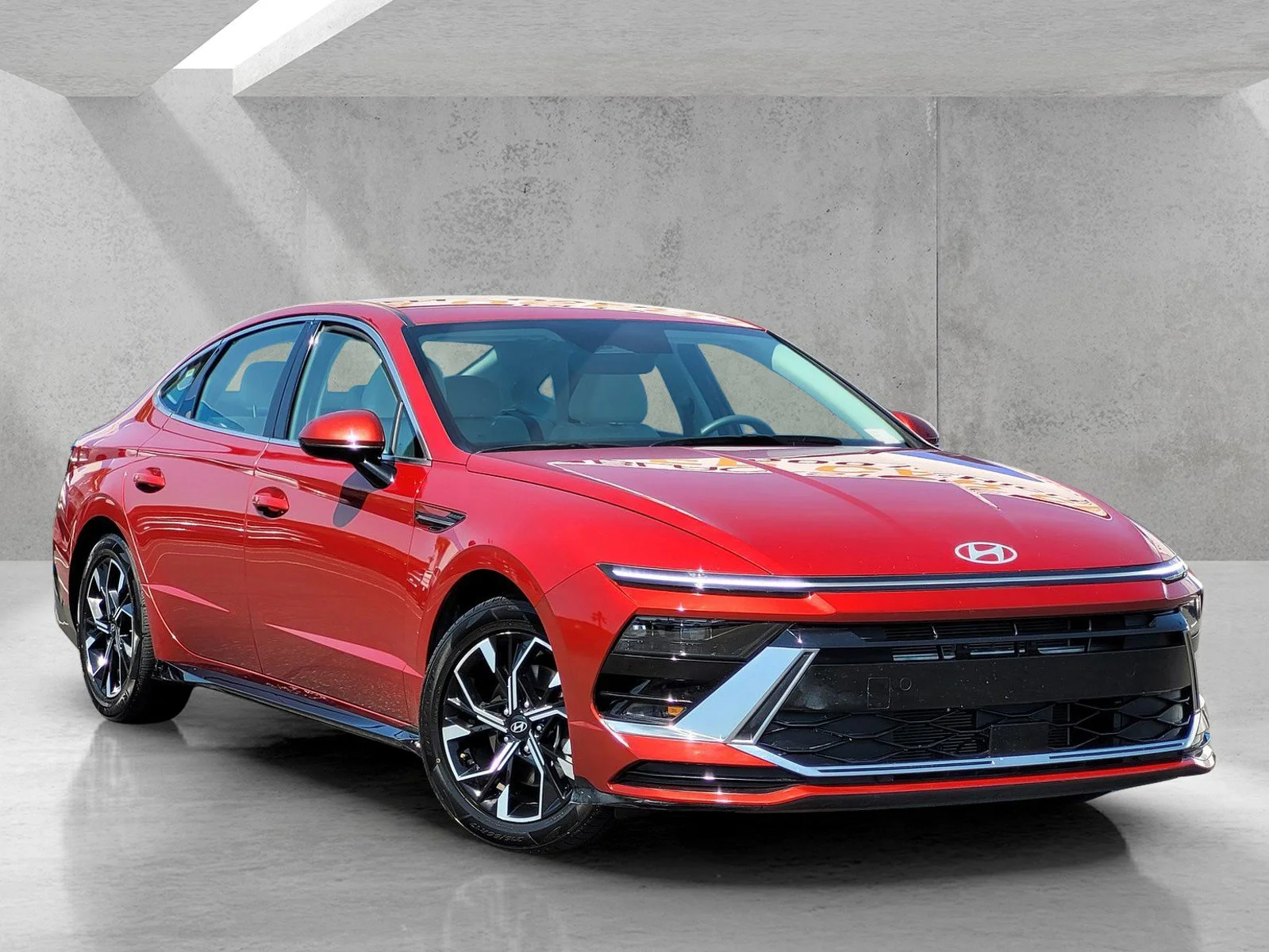 2025 Hyundai Sonata SEL's photo