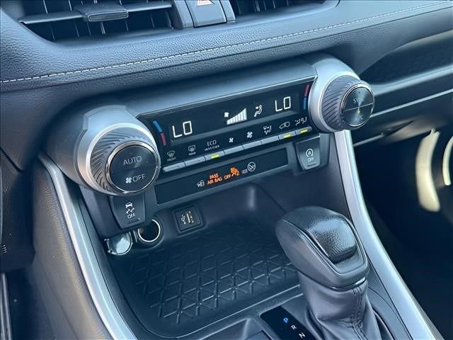 Used 2024 White Toyota XLE image 22