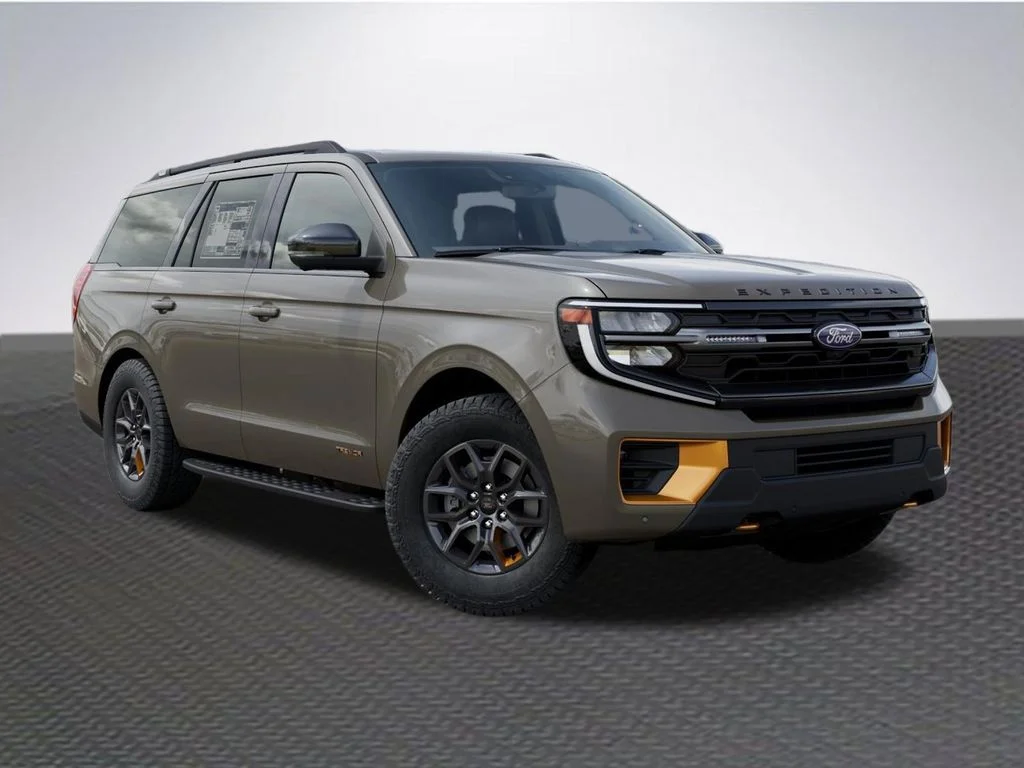 New 2027 Marsh Gray Ford Tremor® image 4