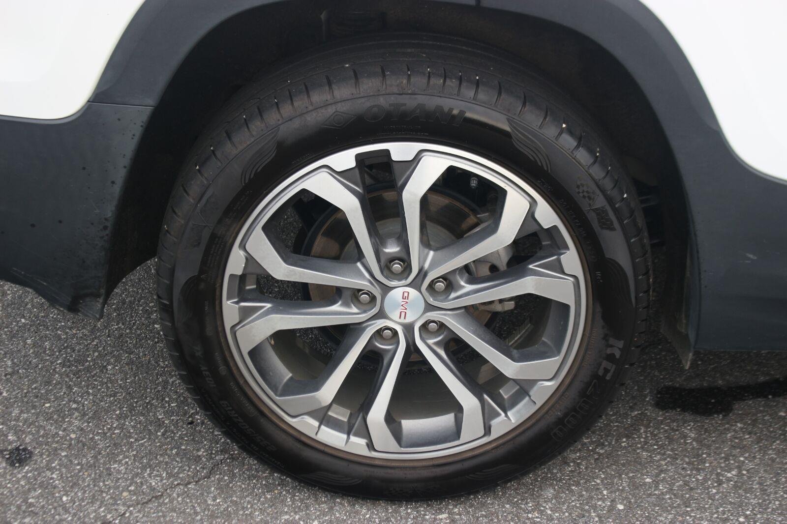 Used 2020 SUMMIT WHITE GMC SLT image 38