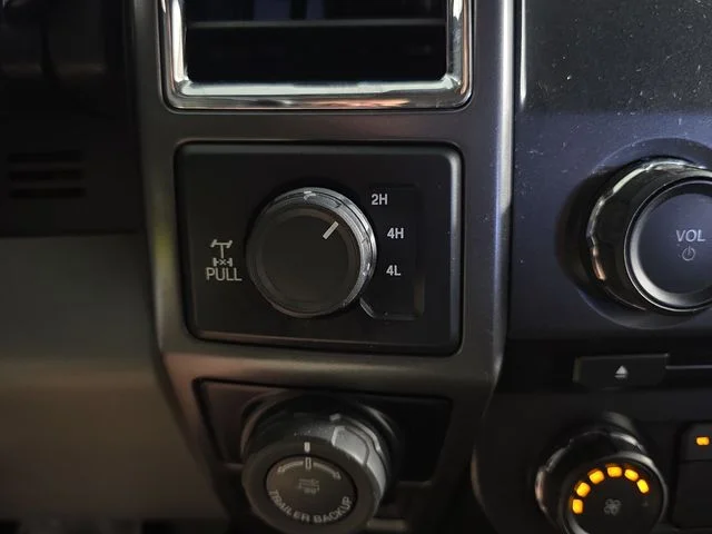 Used 2017 Magnetic Ford XLT image 18