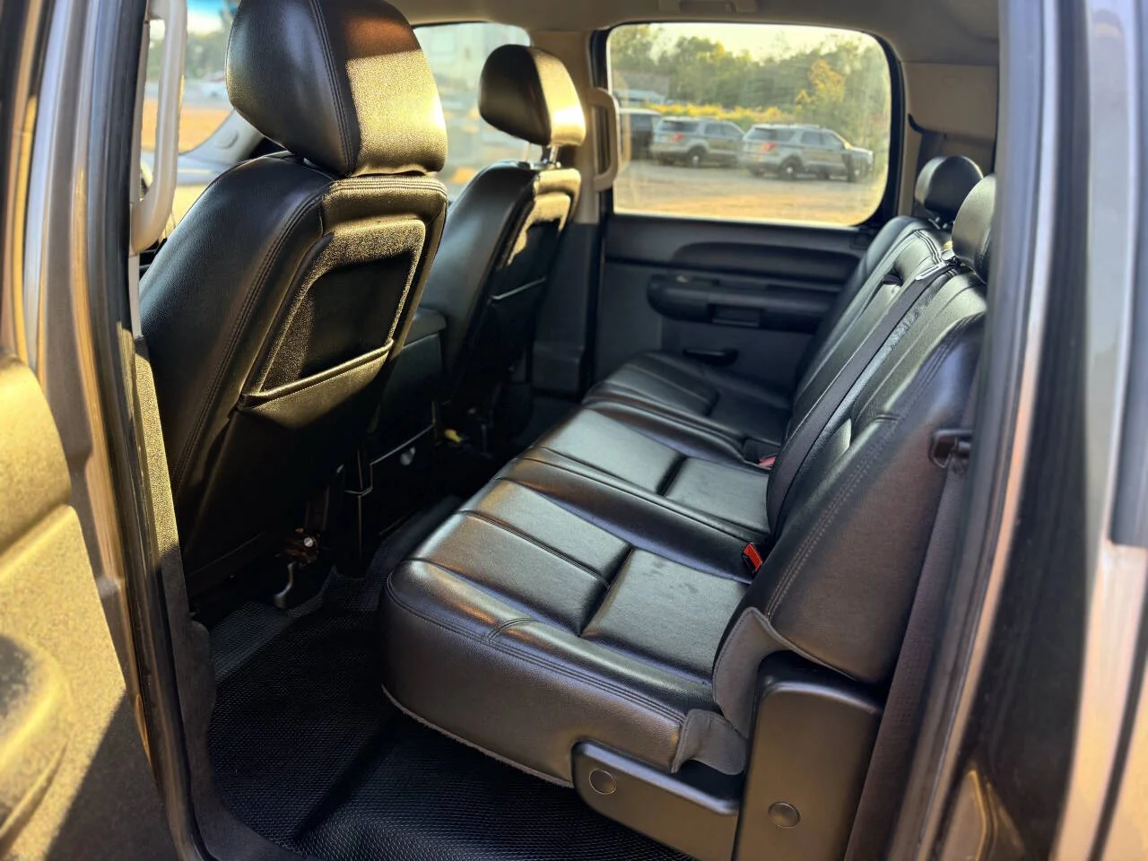 Used 2013 Pewter Chevrolet LT 4x4 4dr Crew Cab 5.8 ft. SB image 12