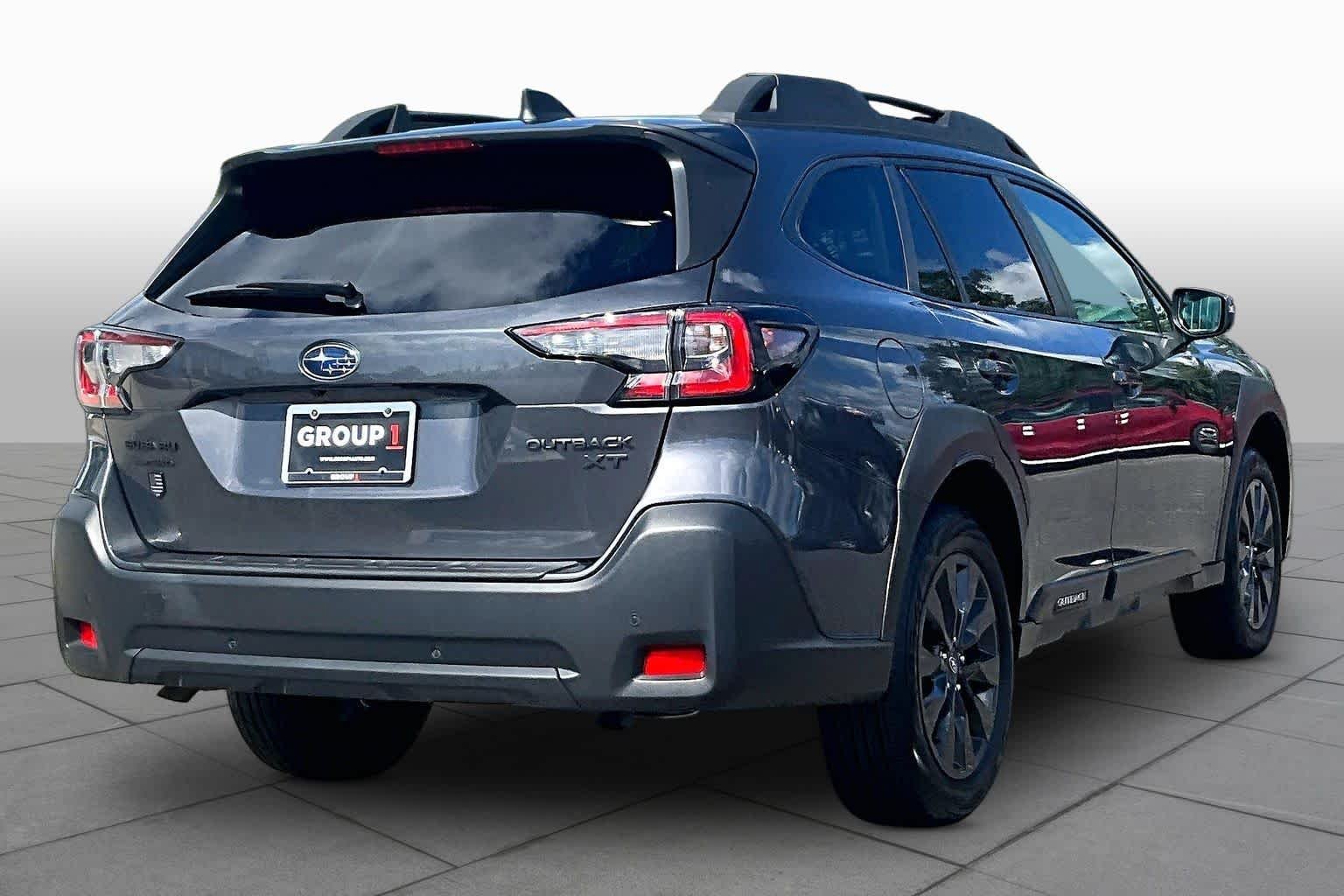 Used 2025 Magnetite Gray Metallic Subaru Onyx Edition XT image 12