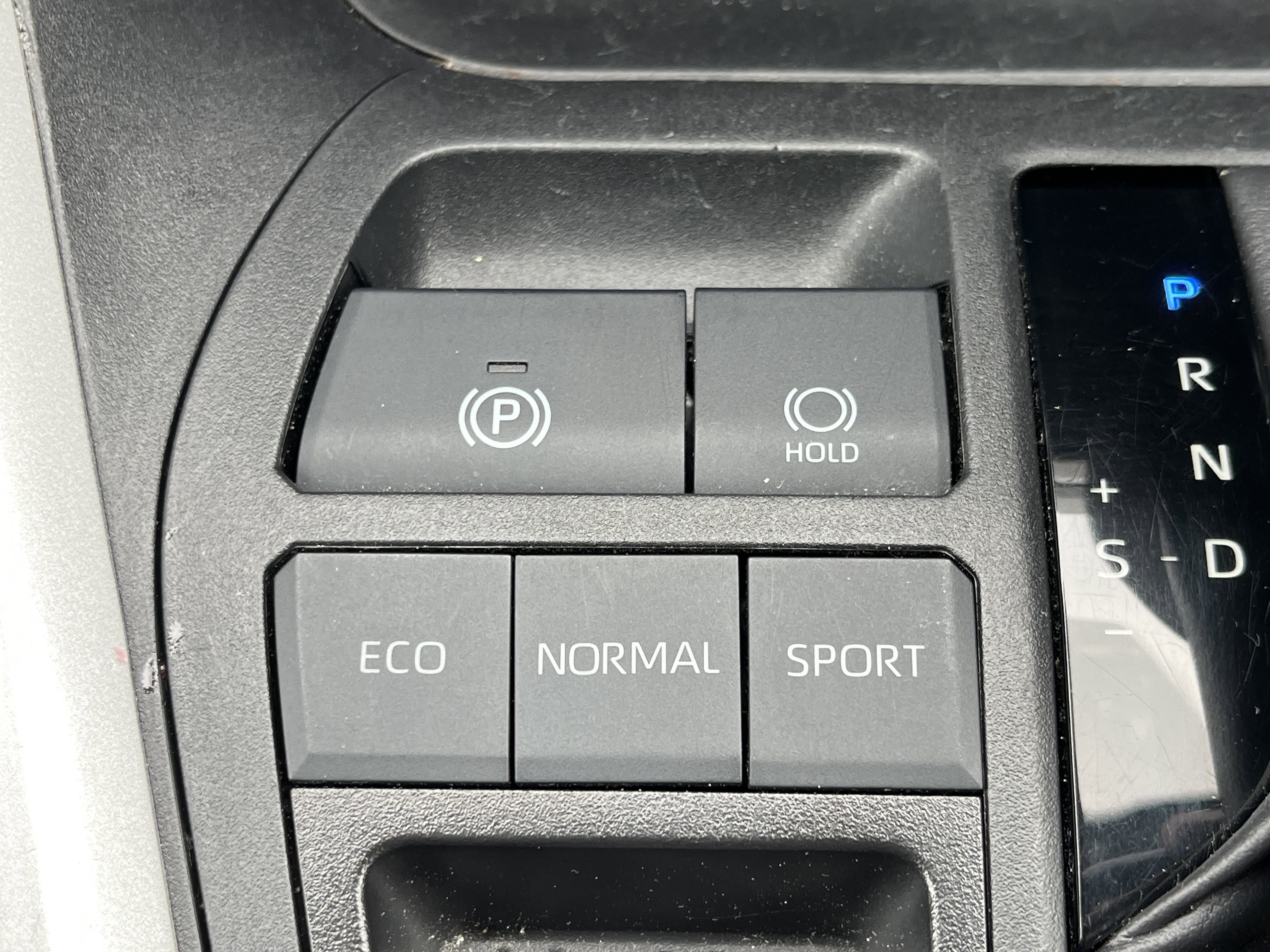 Used 2024 Midnight Black Metallic Toyota XLE image 8