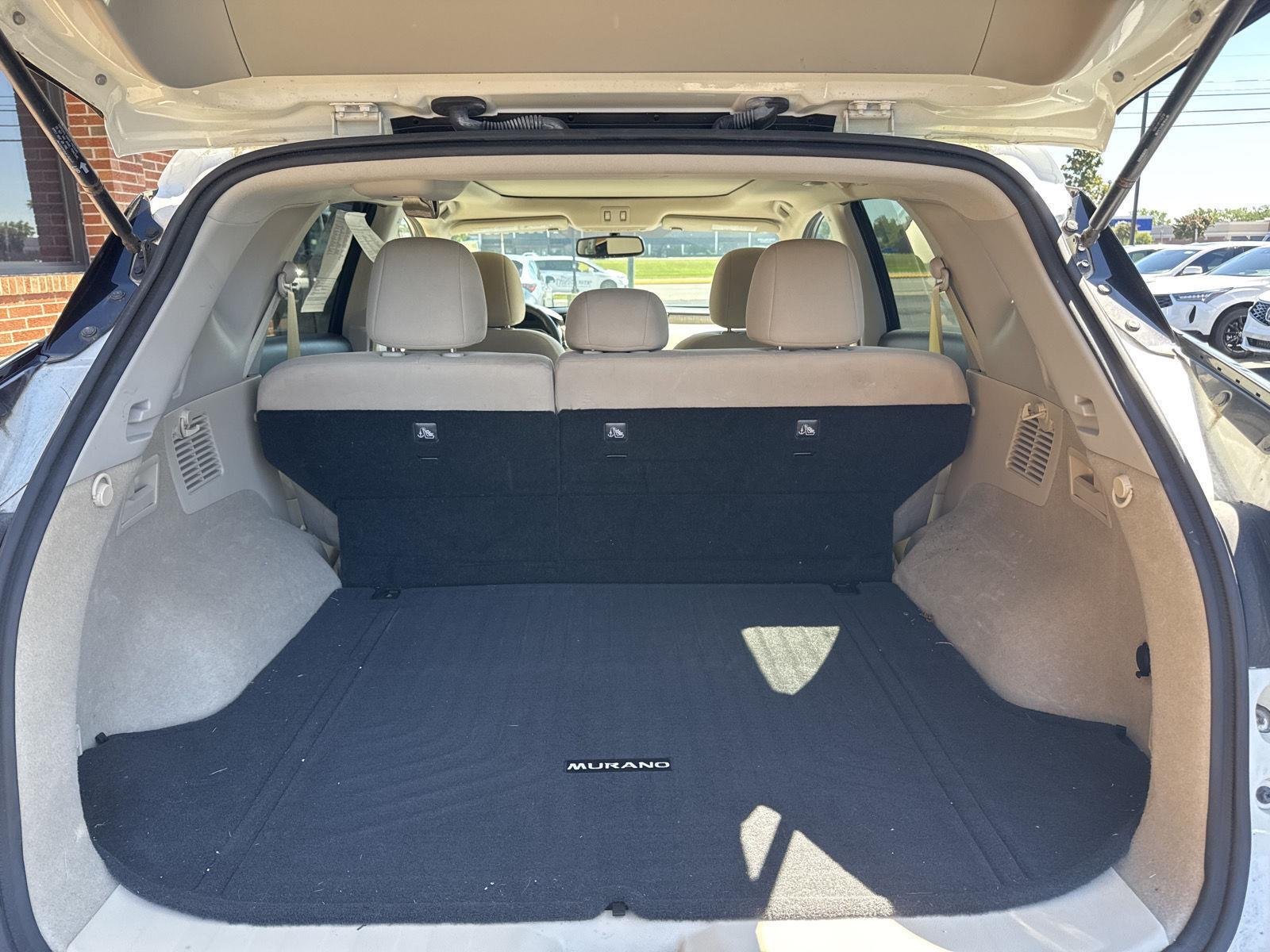 Used 2019 Pearl White Tricoat Nissan SV image 7