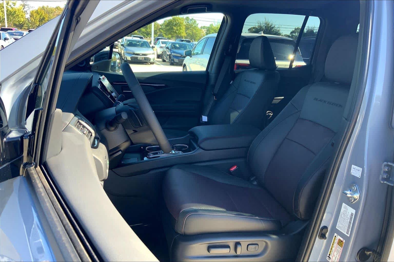 New 2026 Sonic Gray Pearl Honda Black Edition image 9