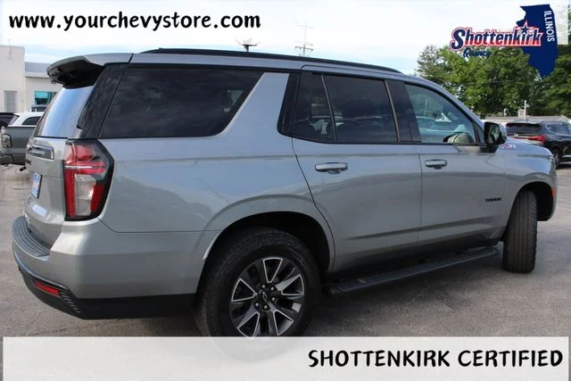 Used 2023 Gray Chevrolet Z71 image 4