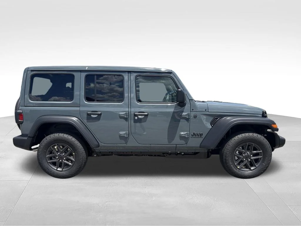 New 2026 Anvil Clear-Coat Exterior Paint Jeep Sport S image 2