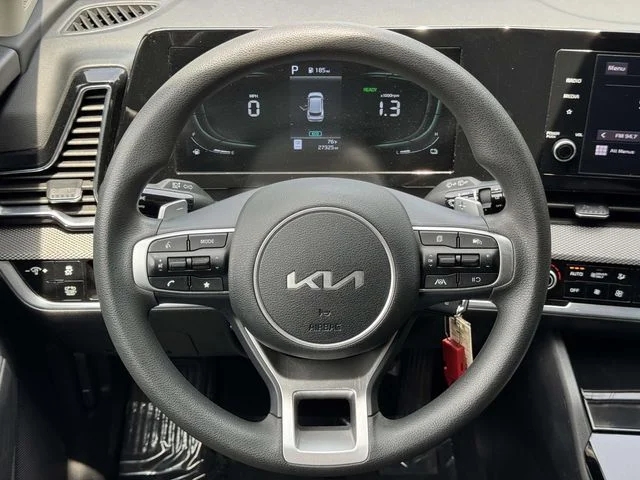 Used 2023 Black Kia LX image 18