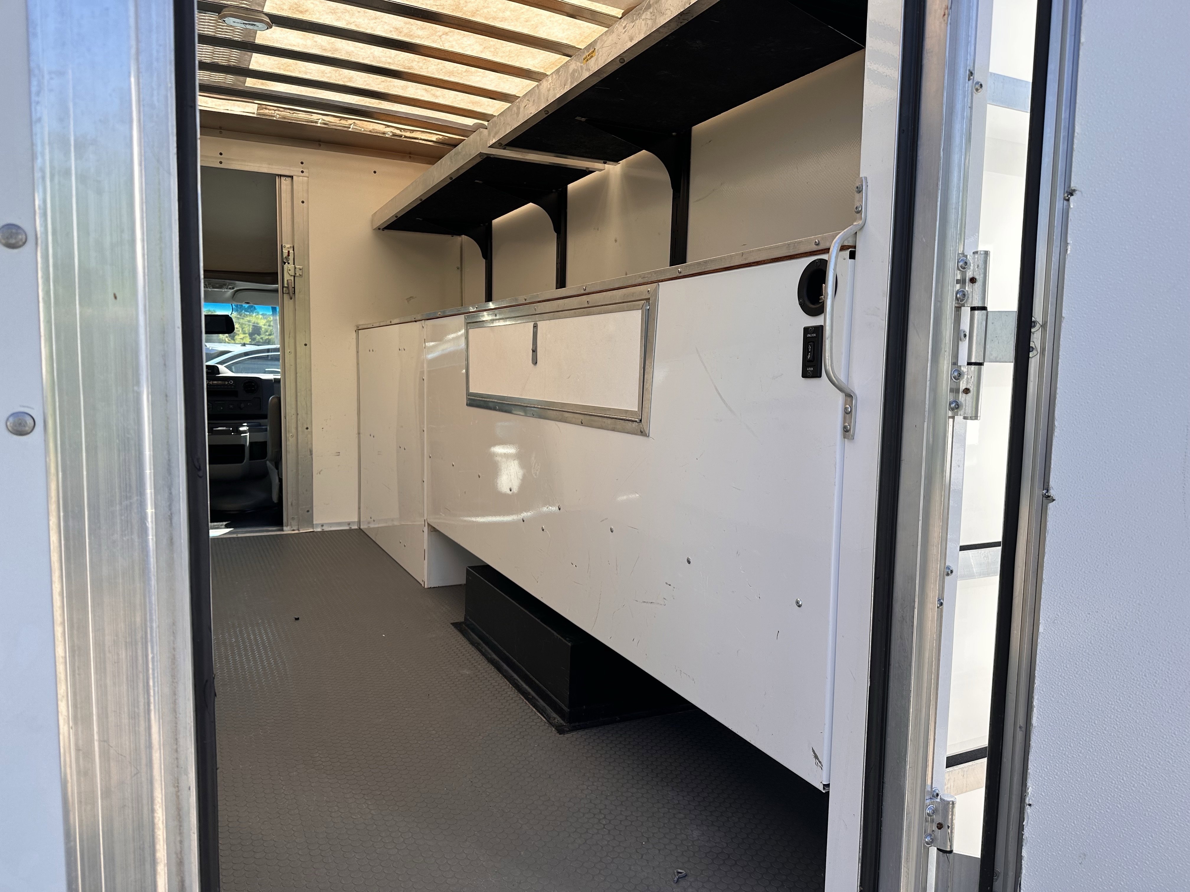 Used 2023 Oxford White Ford  image 12
