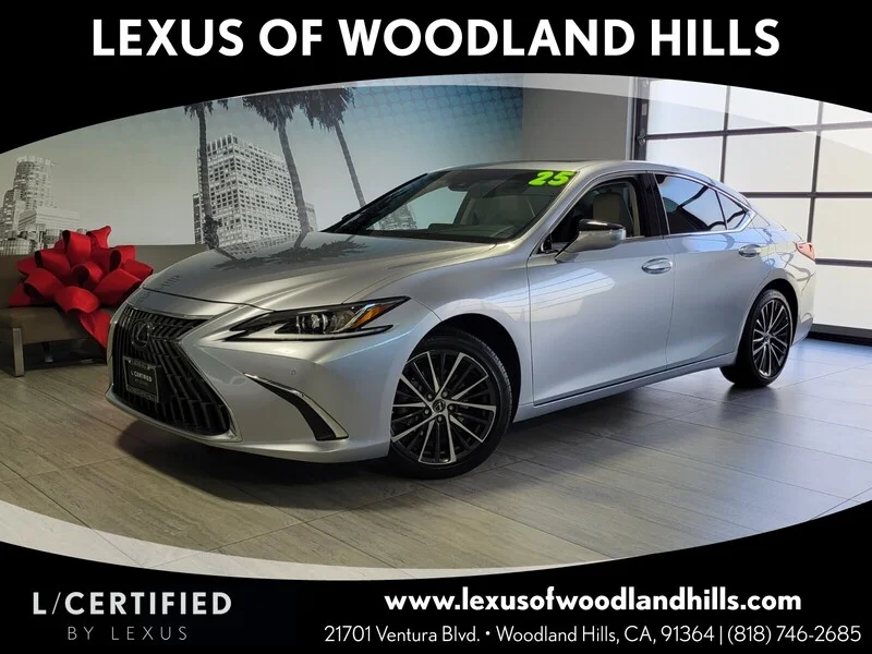 2025 Lexus ES 350 350's photo