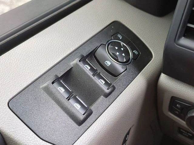 Certified Used 2018 Magnetic Metallic Ford XL image 21