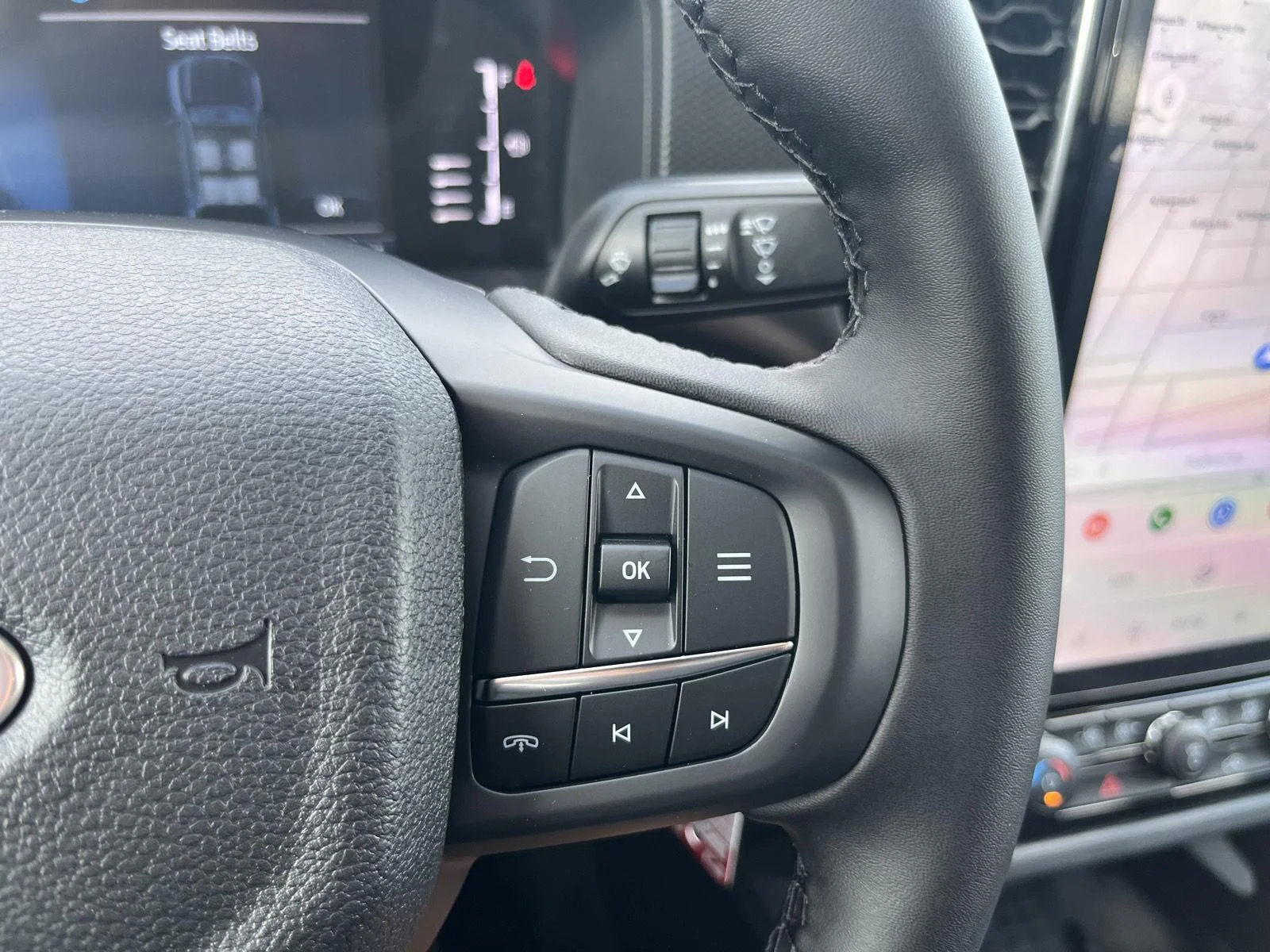 New 2026 Oxford White Ford XLT image 21