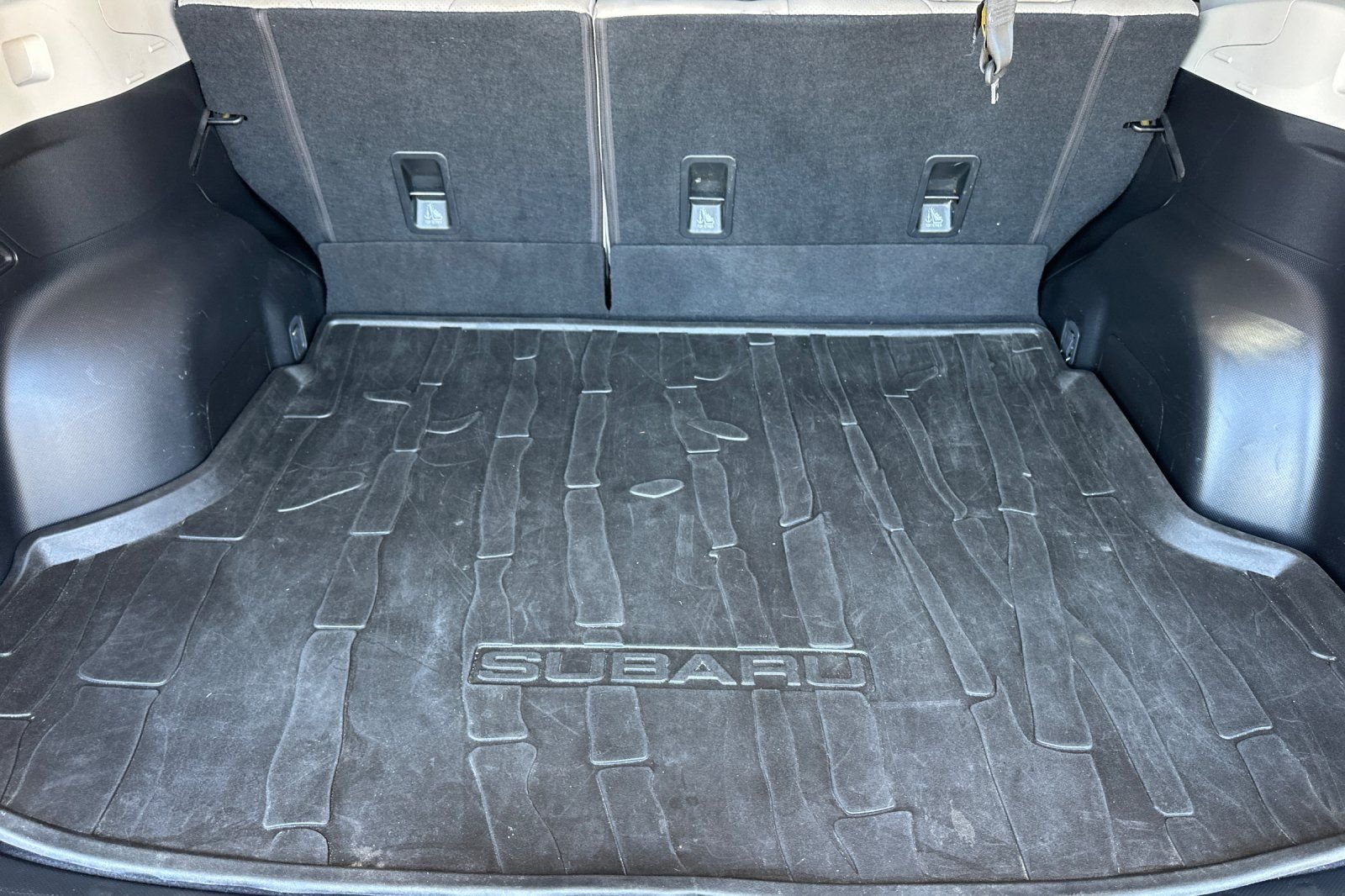 Used 2023 White Subaru Limited image 15