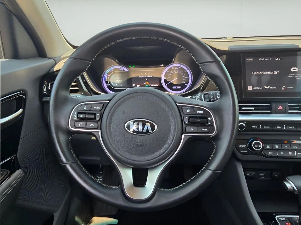 Used 2021 Deep Cerulean Kia LXS image 25