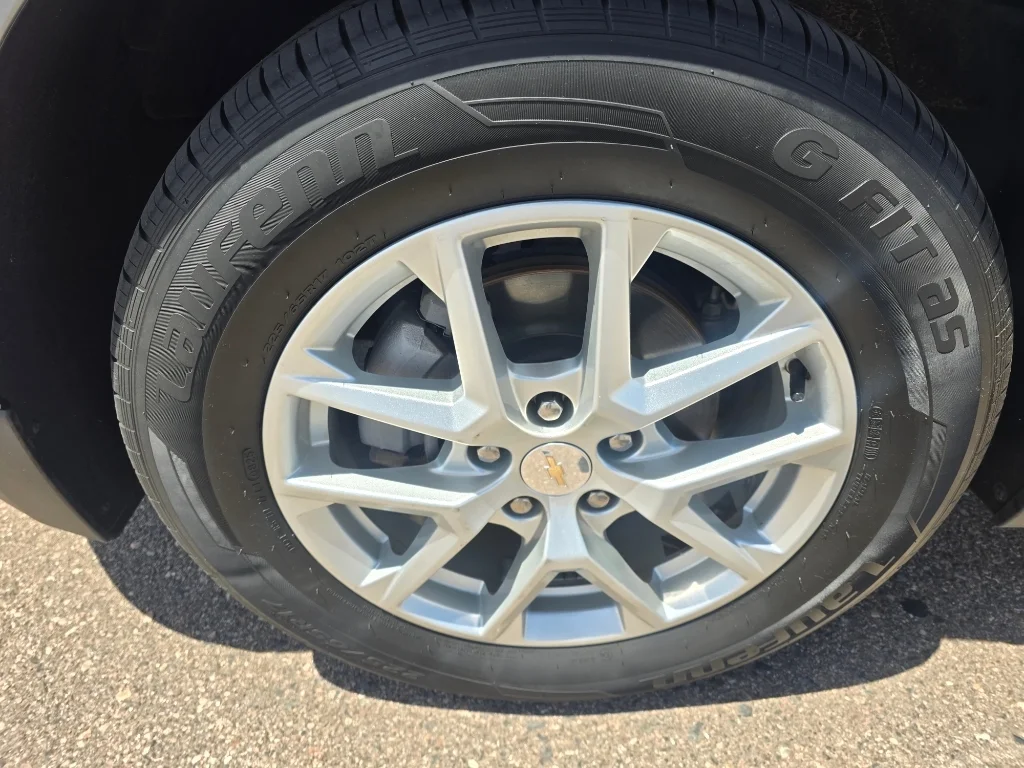Used 2020 Nightfall Gray Metallic Chevrolet LS image 9