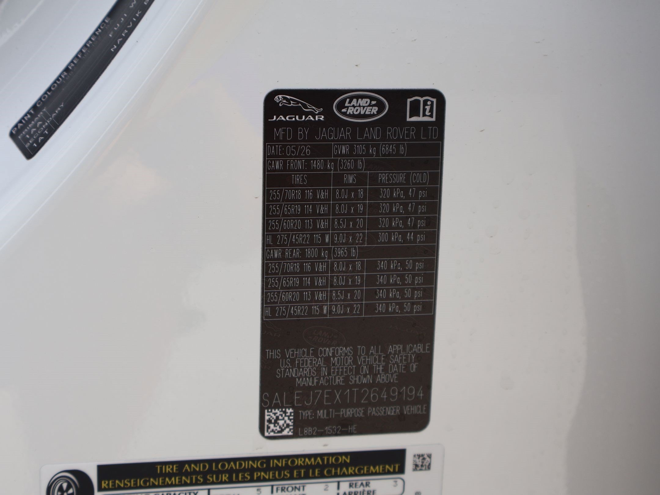 New 2026 Fuji White LAND ROVER P300 S image 22