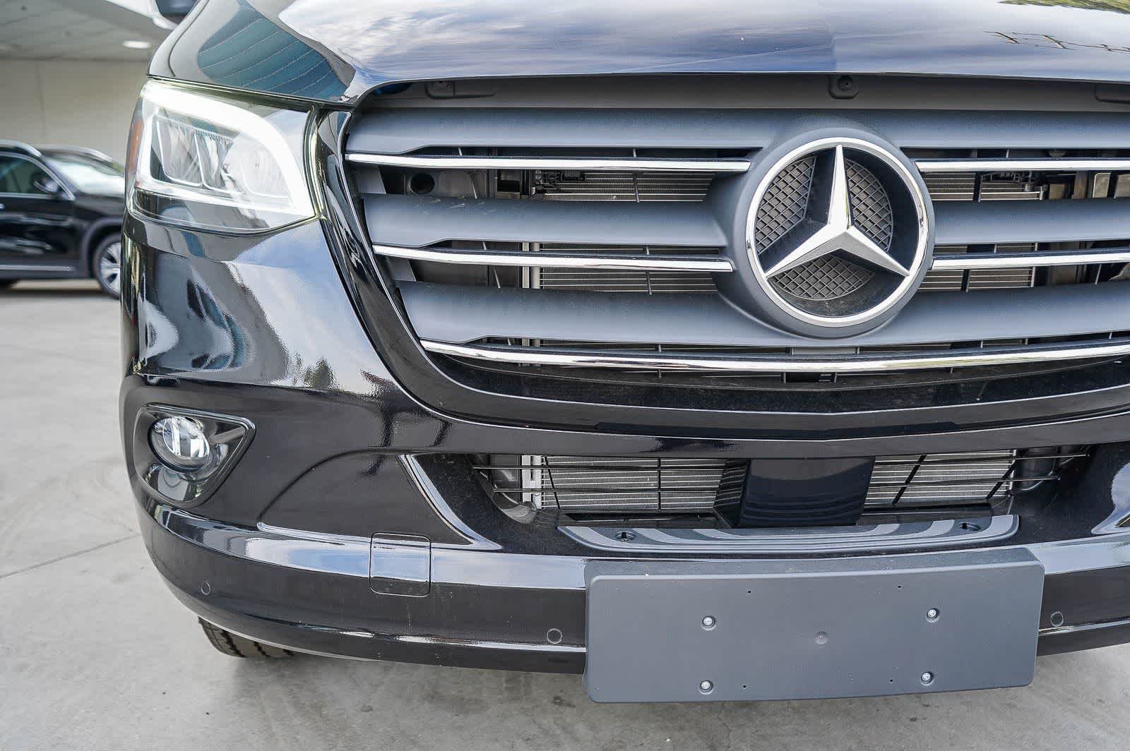 New 2026 Obsidian Black Metallic Mercedes-Benz  image 11