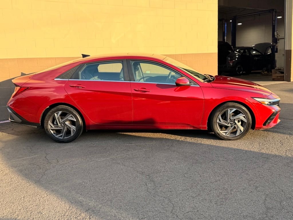 Certified Used 2024 Red Hyundai SEL image 4