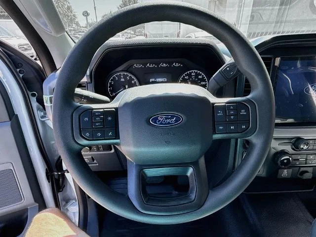 New 2026 Oxford White Ford XL image 40
