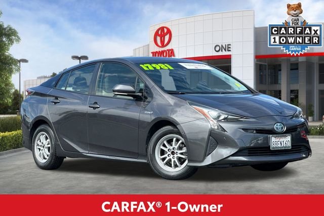 Certified Used 2017 Gray Toyota Two image 2