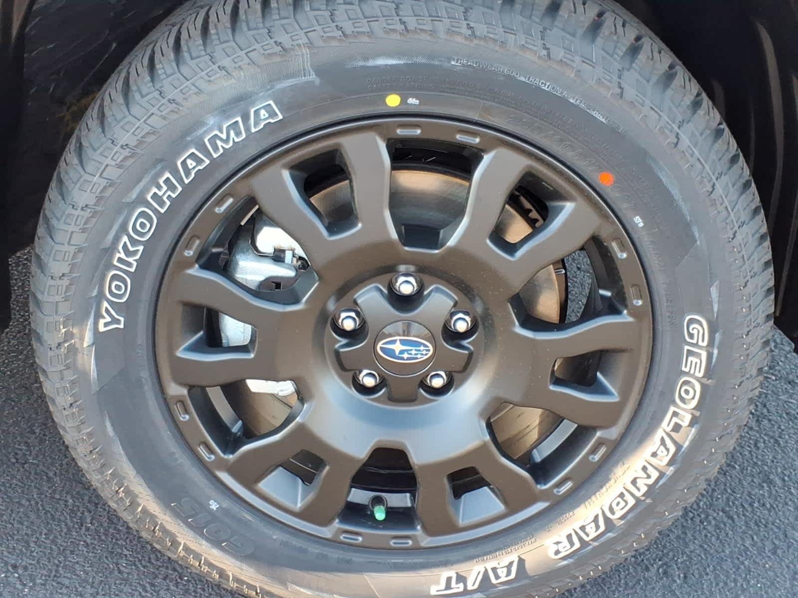 New 2026 CRYSTAL BLACK SILICA Subaru Wilderness image 9