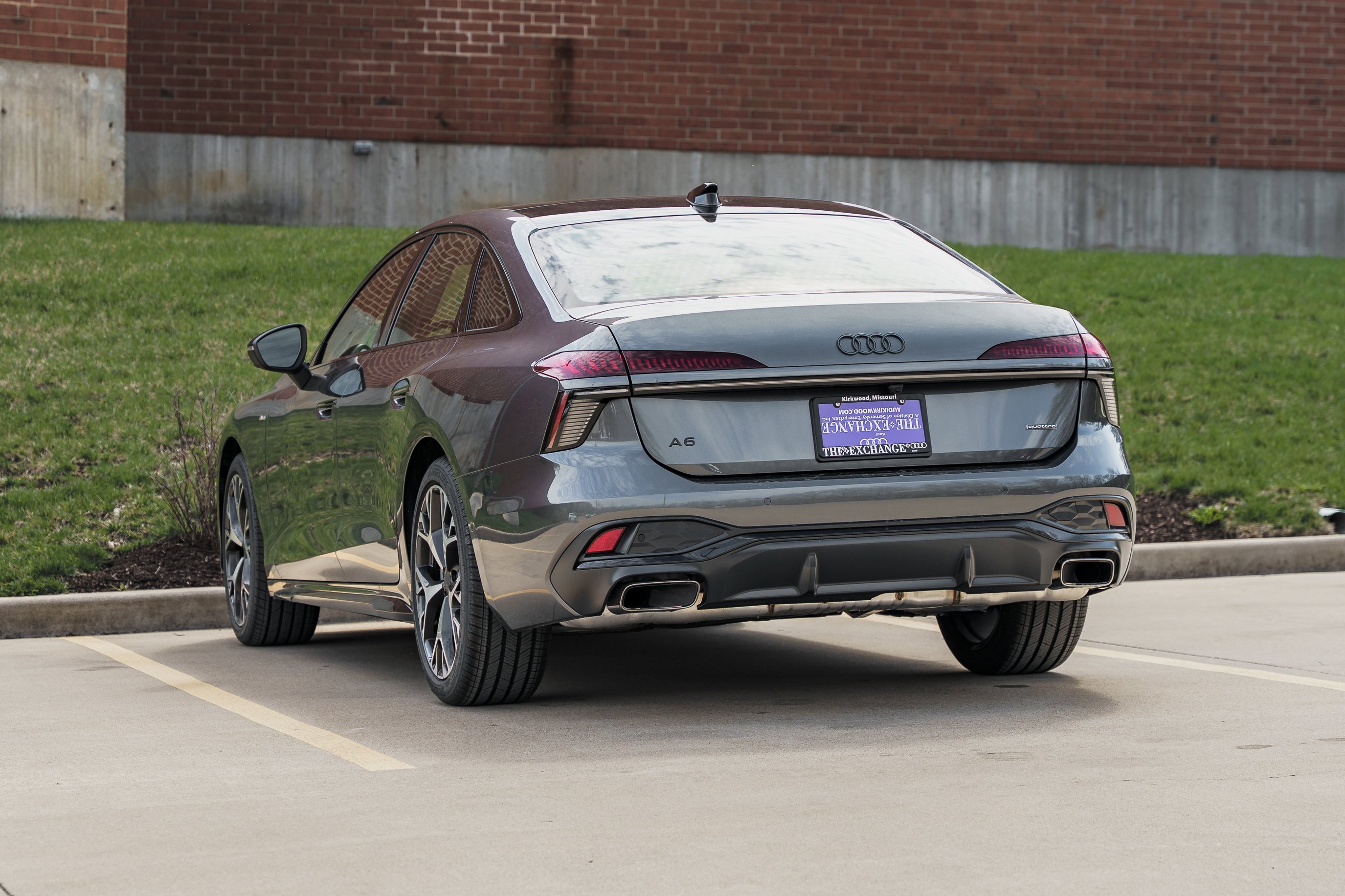 New 2026 Daytona Gray Pearl Effect Audi Premium Plus image 5