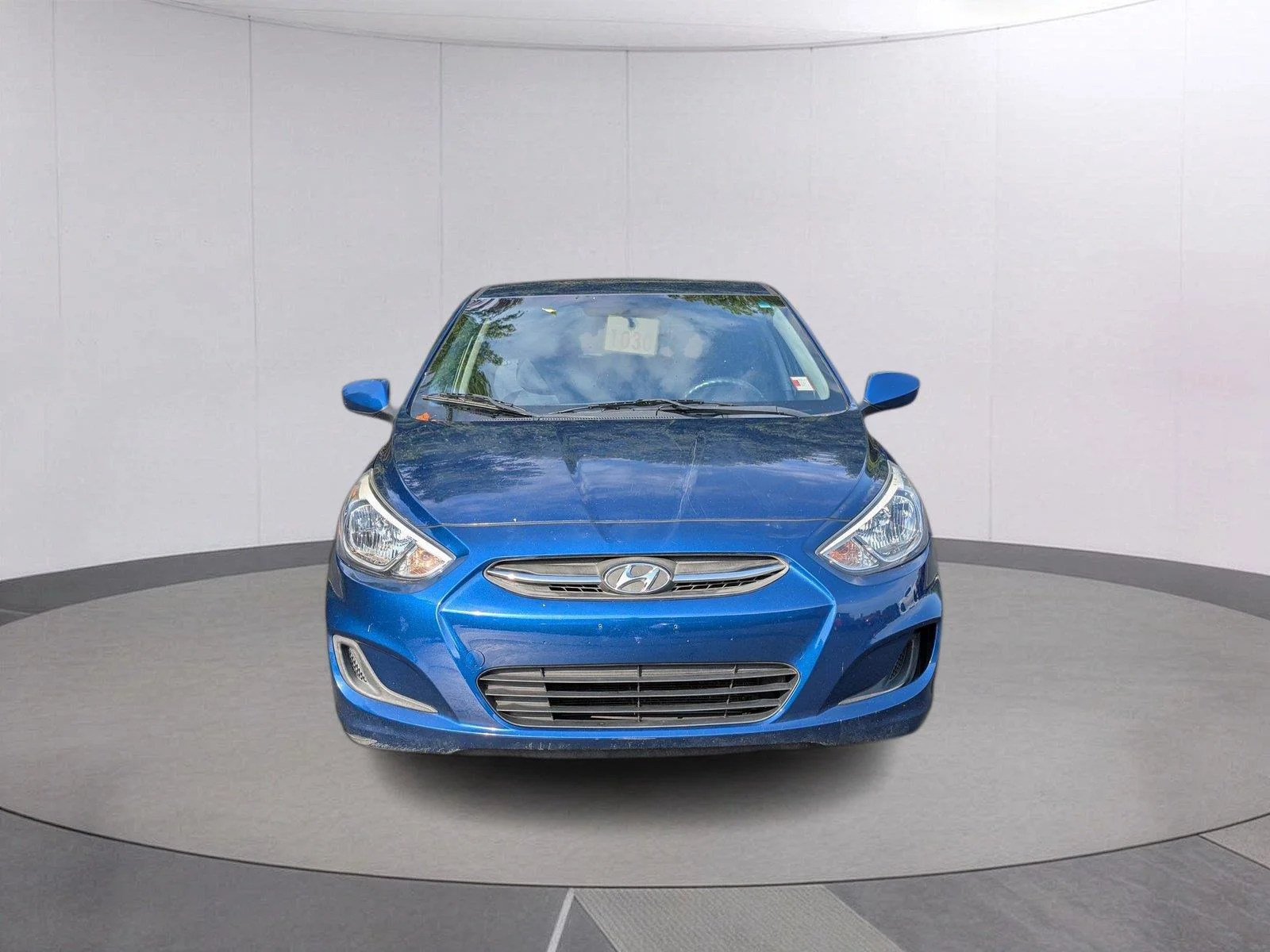 Used 2017 Pacific Blue Pearl Hyundai SE image 8
