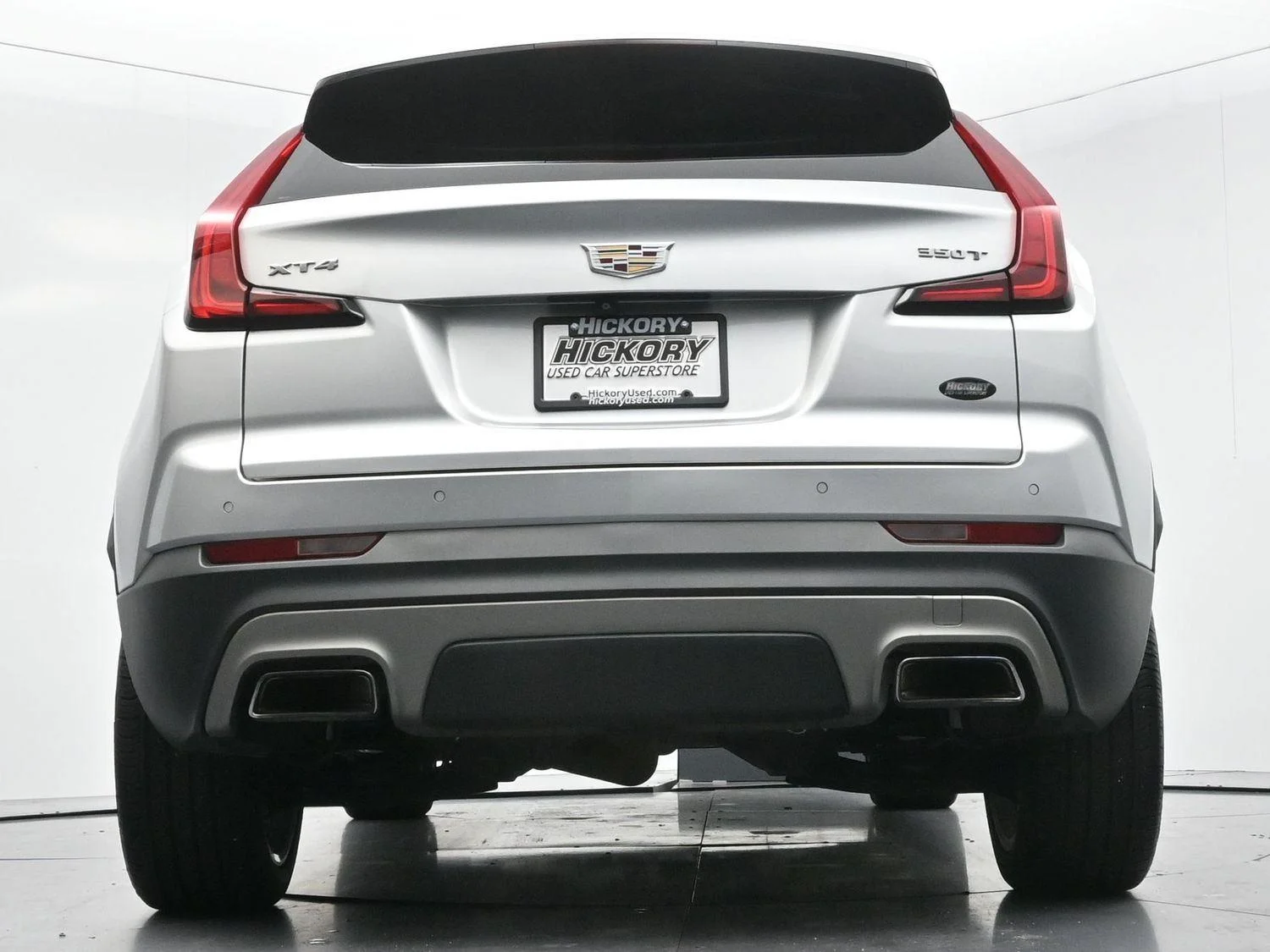 Used 2020 Radiant Silver Metallic Cadillac FWD Premium Luxury image 51