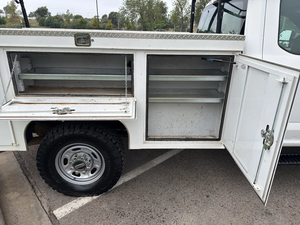 Used 2019 Oxford White Ford XL image 14