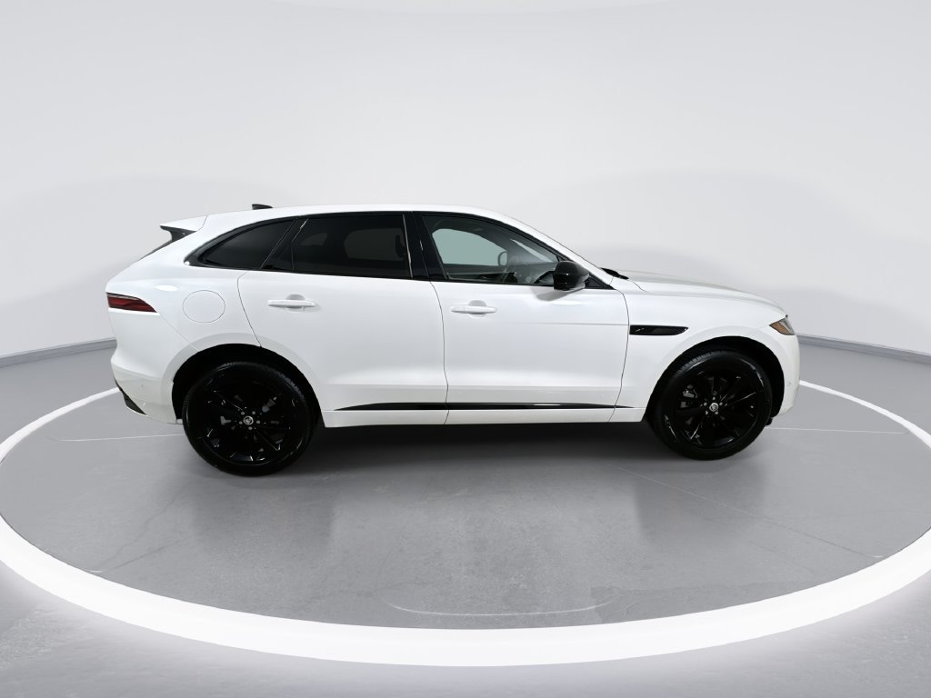 2026 Jaguar F-Pace R-Dynamic S - Photo 9