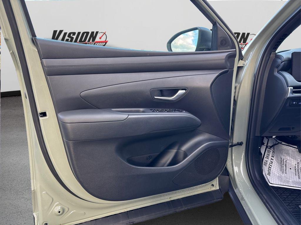 New 2026 Green Hyundai SEL AWD image 17