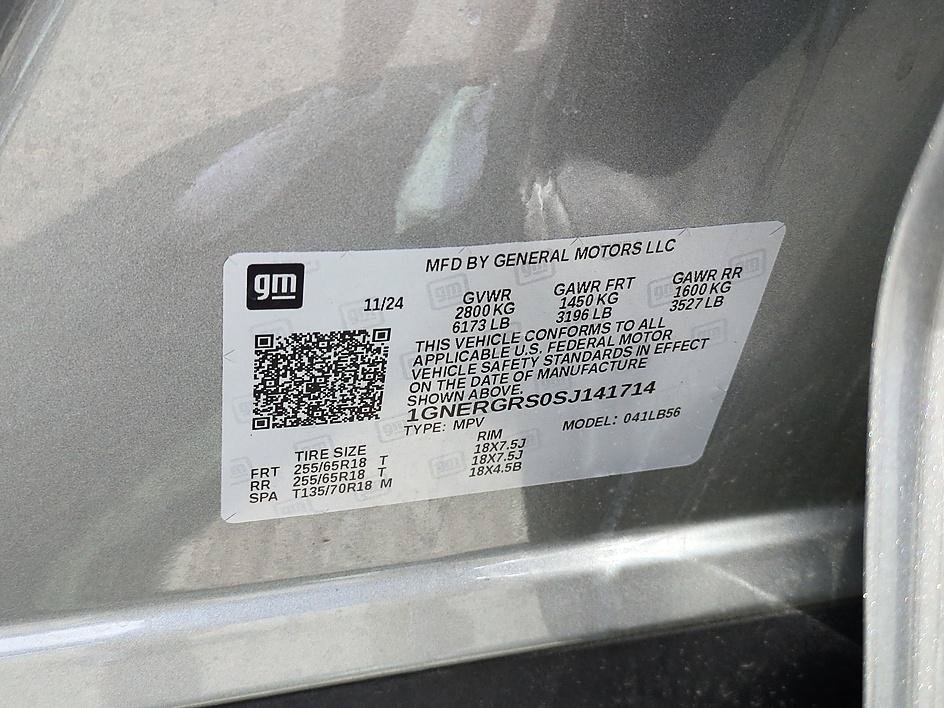 Used 2025 Sterling Gray Metallic Chevrolet FWD LT image 37
