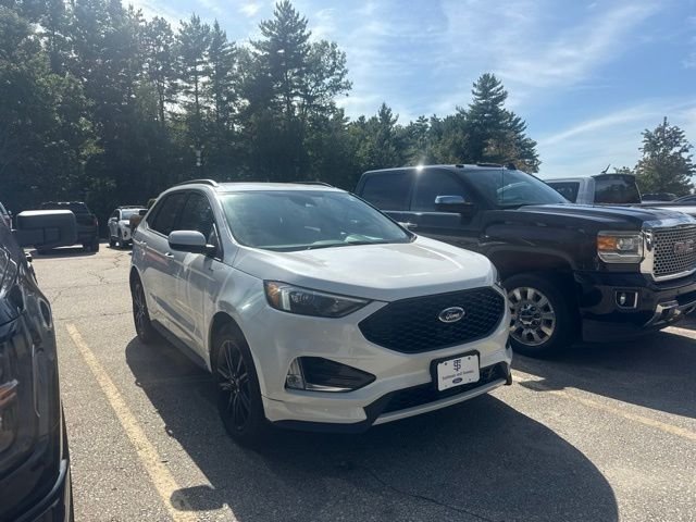 Used 2024 White Metallic Ford ST Line image 3