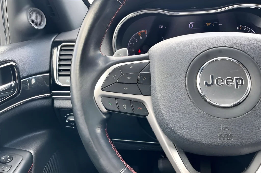 Certified Used 2021 Red Jeep Trailhawk image 10