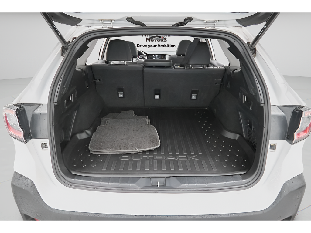 Used 2023 Crystal White Pearl Subaru Onyx Edition image 15